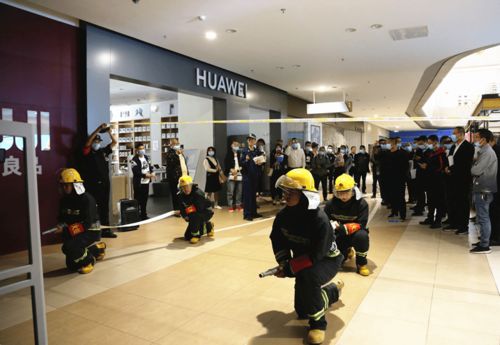 大型商业综合体消防安全管理升级 包头市消防救援支队召开试点示范现场会